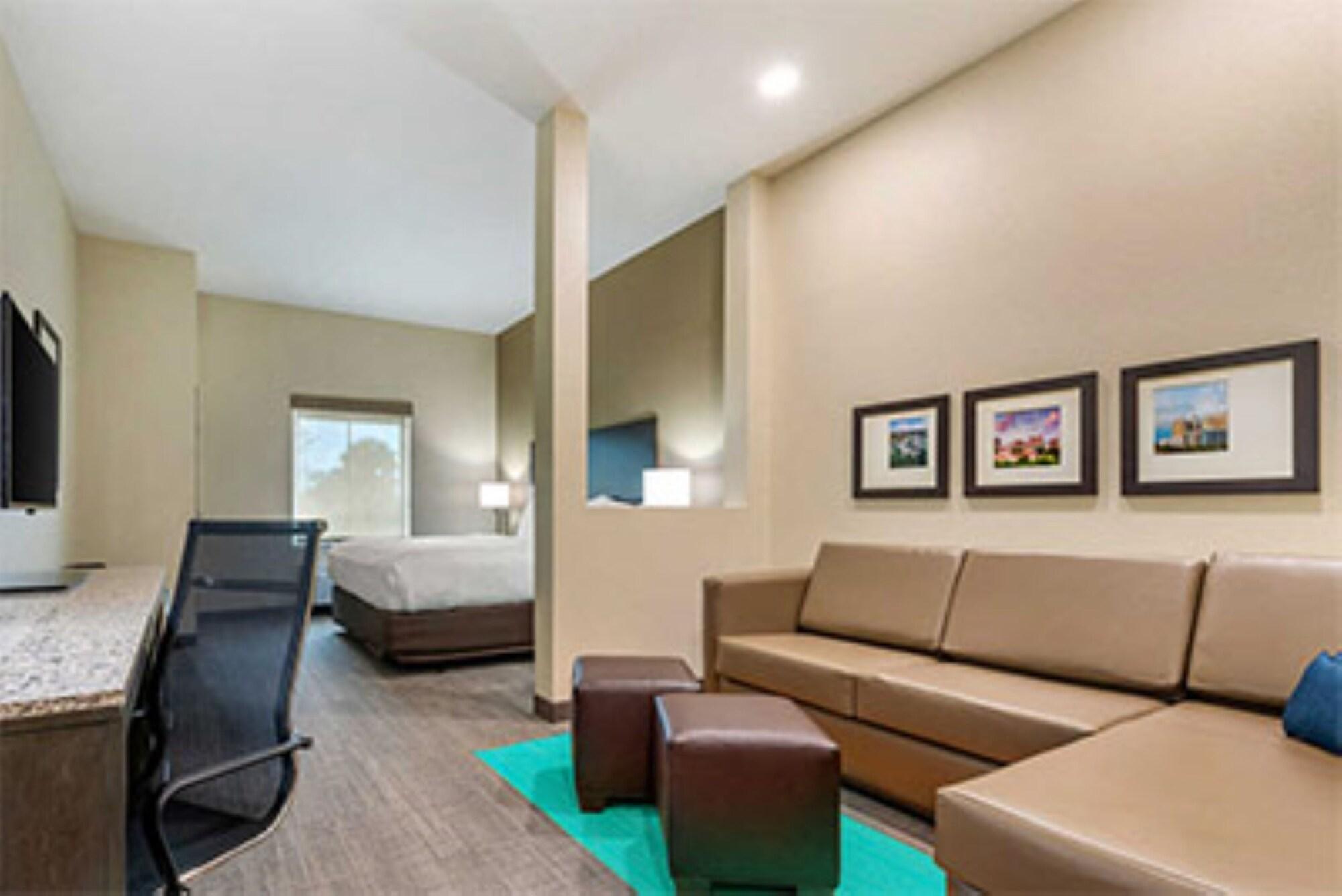 Ameniti Bay - Best Western Signature Collection Fruitville Exterior photo